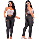 Calça Jeans Feminina Lisa com Detalhe Moderno