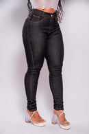 Calça Jeans Feminina Lisa com Detalhe Moderno