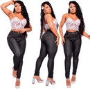 Calça Jeans Feminina Lisa com Detalhe Moderno