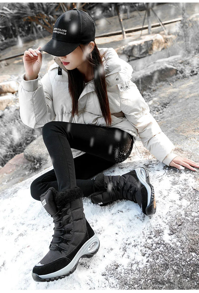 Bota Feminina de Inverno com Plataforma de Alta Qualidade